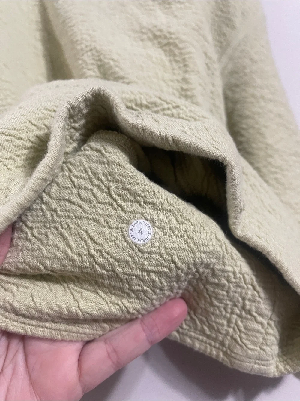 Lululemon Textured Crewneck Pullover Balloon Sleeve Top